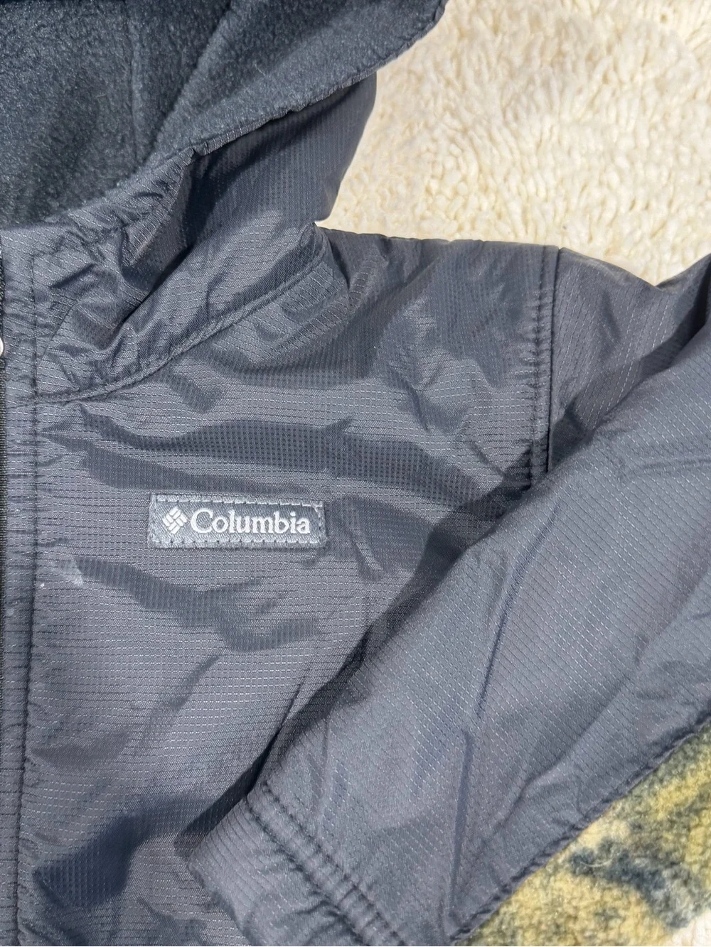Columbia Kids Black Jacket with Green Camo Fleece 6/12m